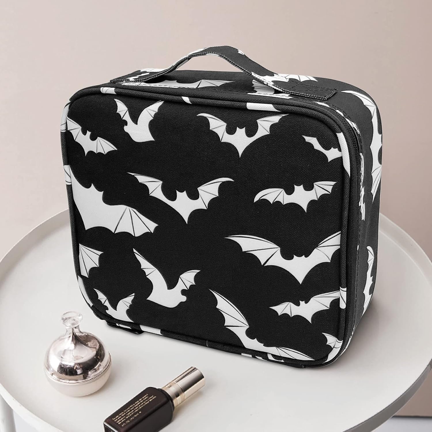 Goth Makeup Organizer Bag, Halloween Makeup Bags Large Cosmetic Bag with Adjustable Dividers Portable Bat Cosmetic Case for Cosmetics Makeup Brushes Toiletry Jewelry（Black Bats）